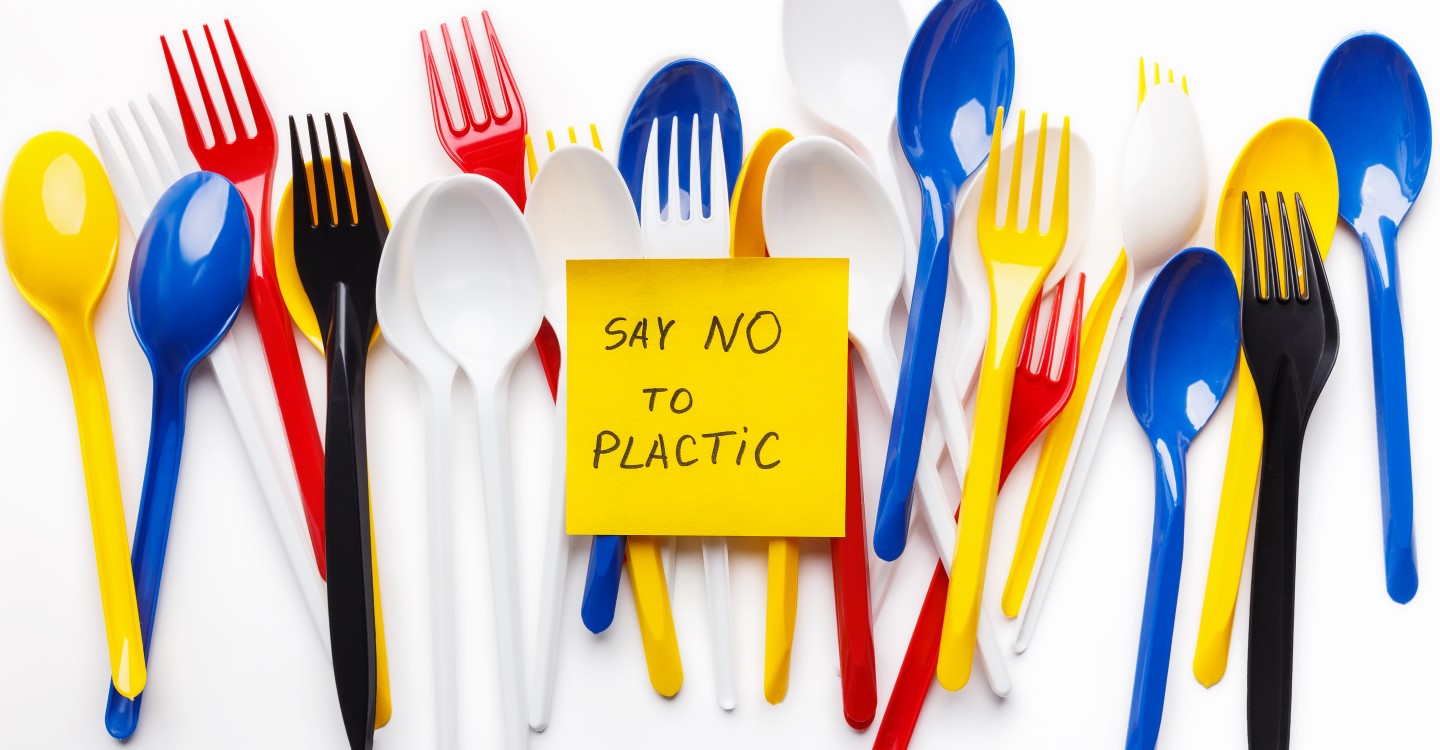  Dubai and Abu Dhabi to Impose a Plastic Ban Starting July